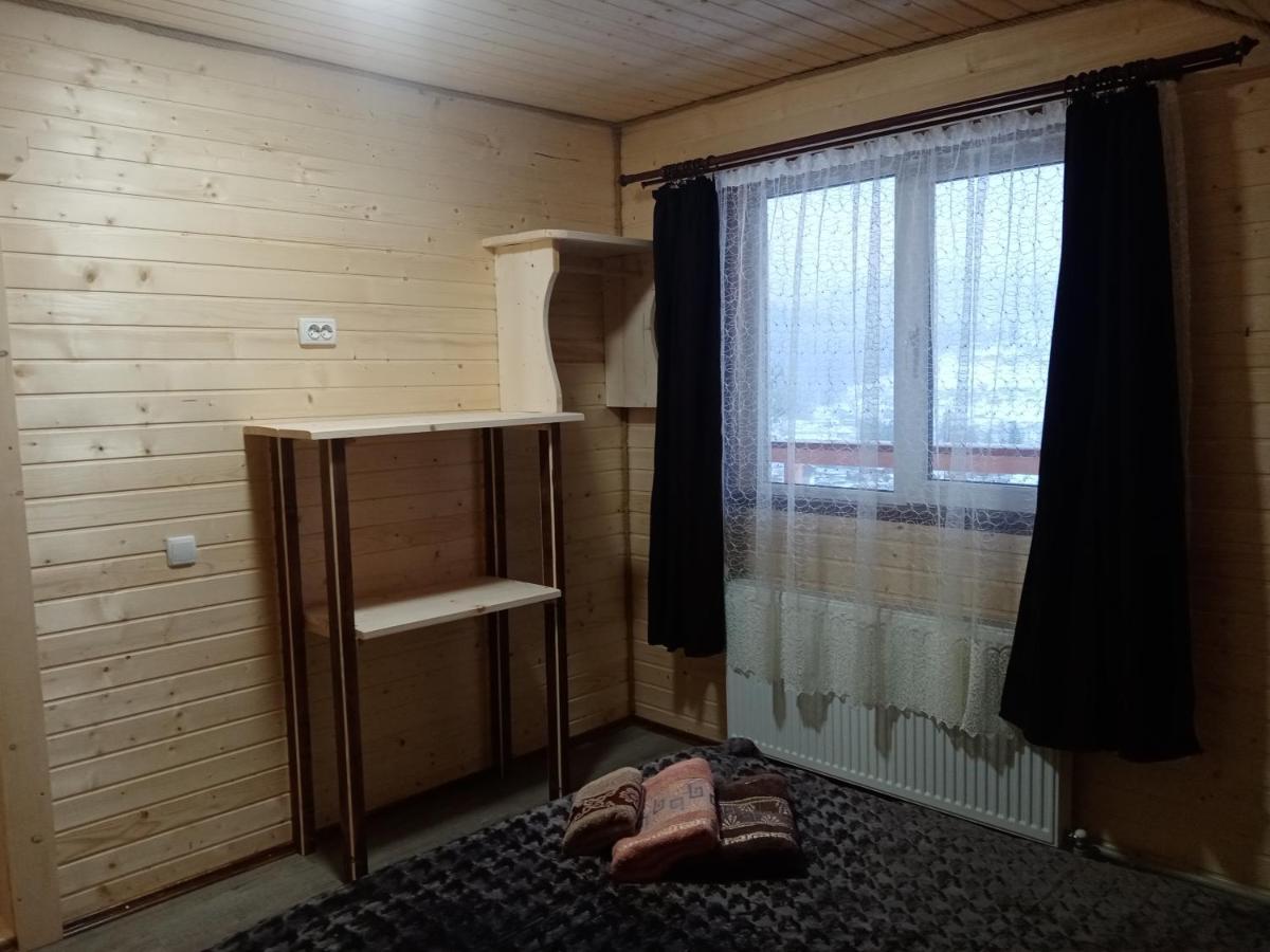 ボロフタ Шпінь 3ヴィラ エクステリア 写真