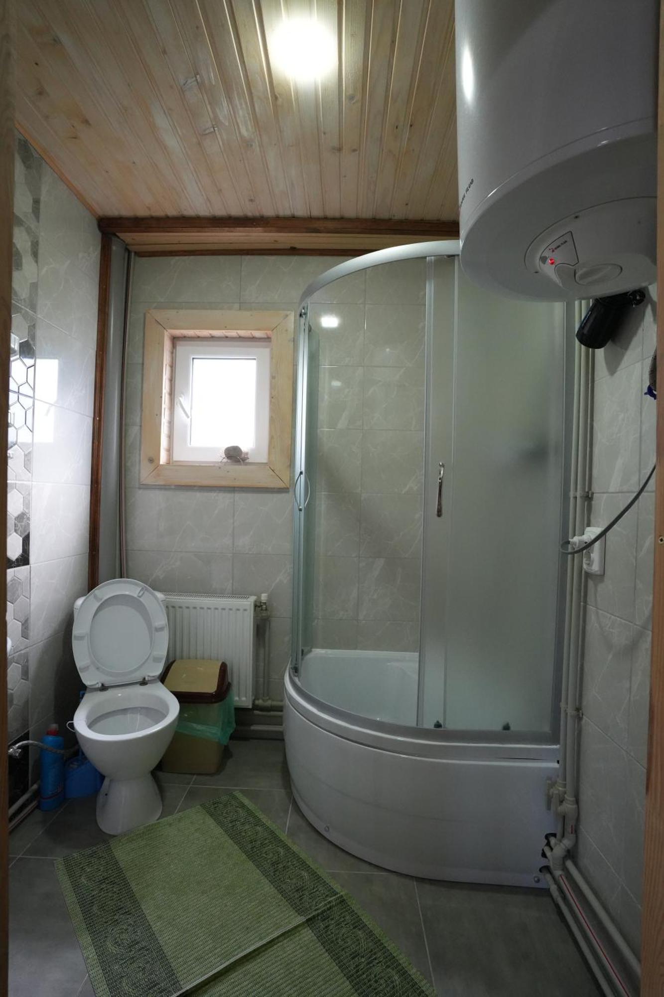 ボロフタ Шпінь 3ヴィラ エクステリア 写真